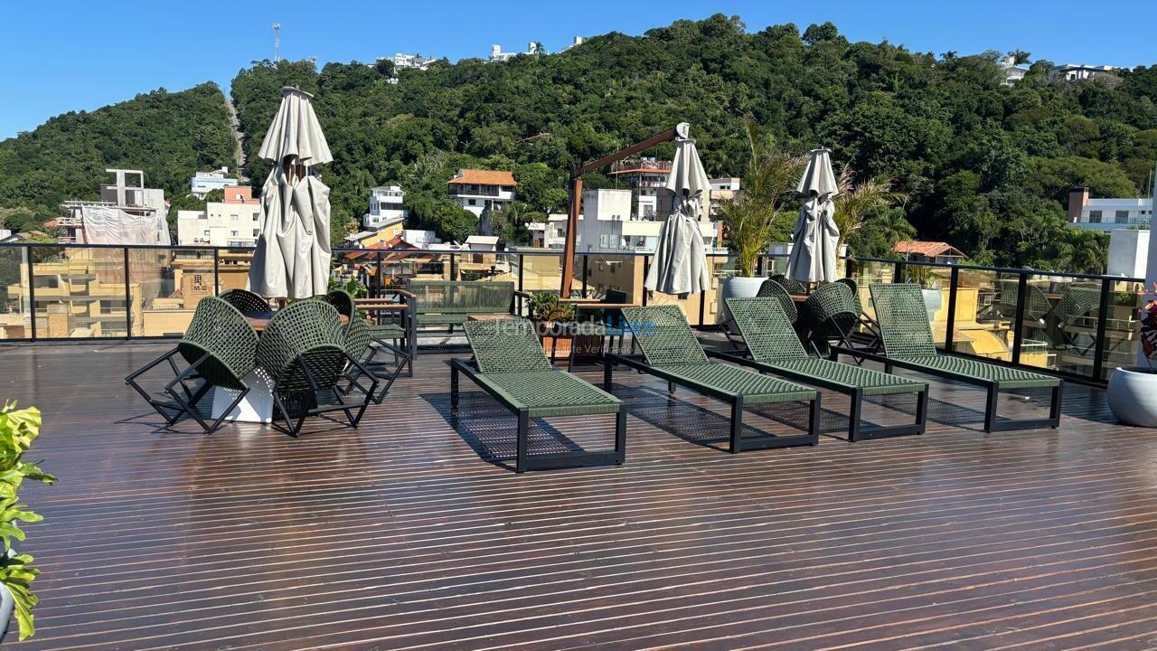 Apartment for vacation rental in Bombinhas (Praia de Bombinhas)