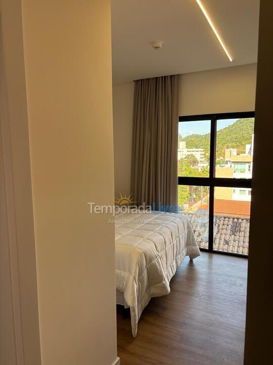 Apartment for vacation rental in Bombinhas (Praia de Bombinhas)