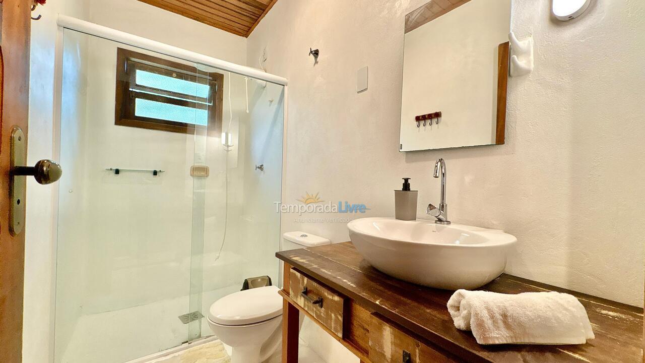 Casa para aluguel de temporada em Florianopolis (Campeche)