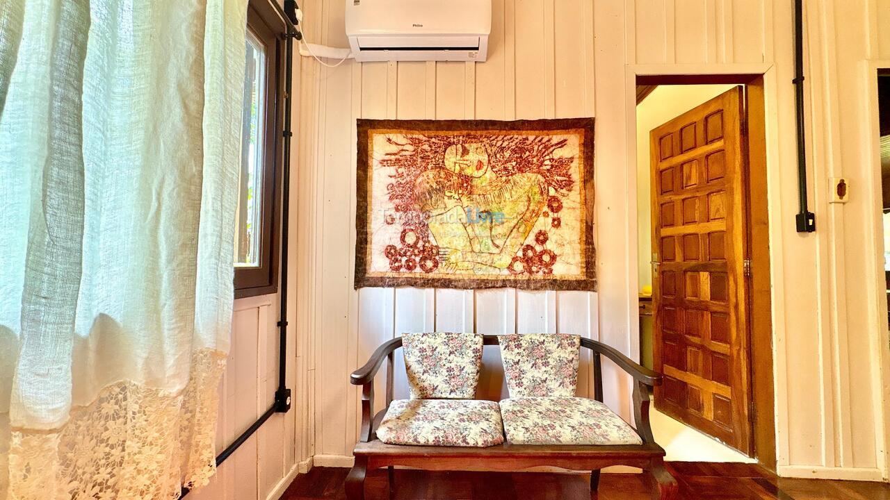 Casa para aluguel de temporada em Florianopolis (Campeche)