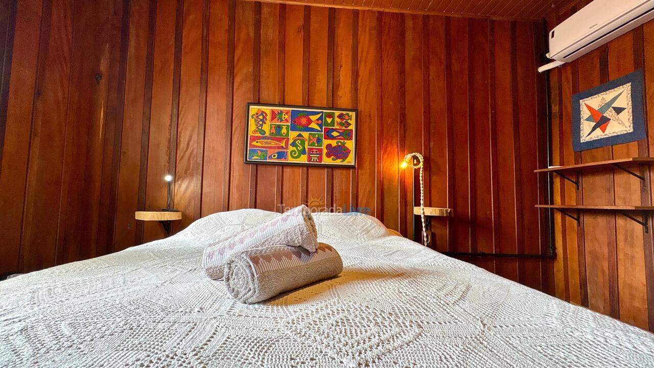 Casa para aluguel de temporada em Florianopolis (Campeche)