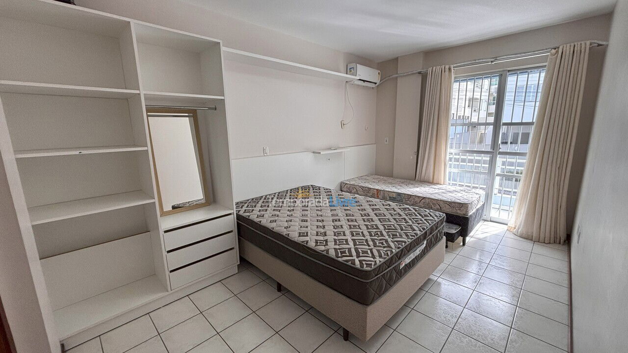 Apartment for vacation rental in Bombinhas (Praia de Bombas)