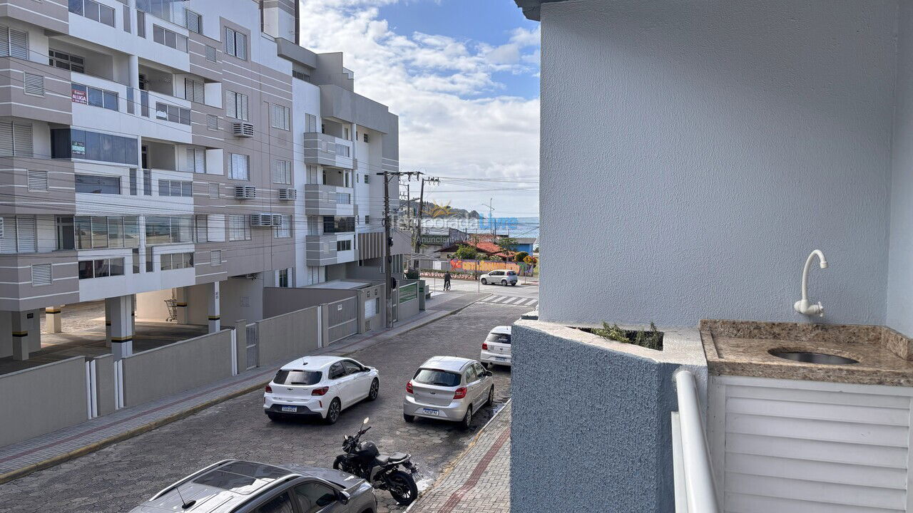 Apartment for vacation rental in Bombinhas (Praia de Bombas)