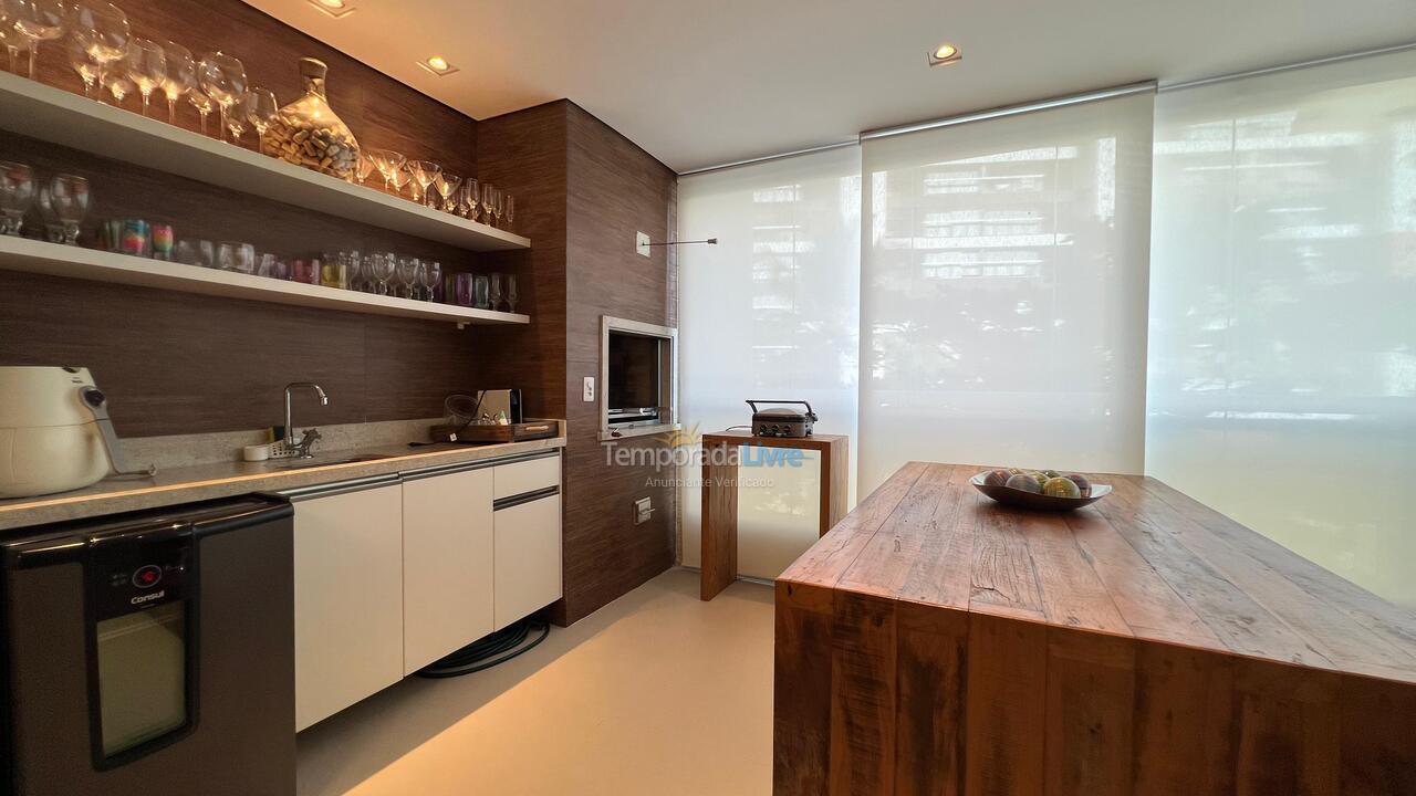 Apartamento para aluguel de temporada em Bertioga (Riviera de São Lourenço)