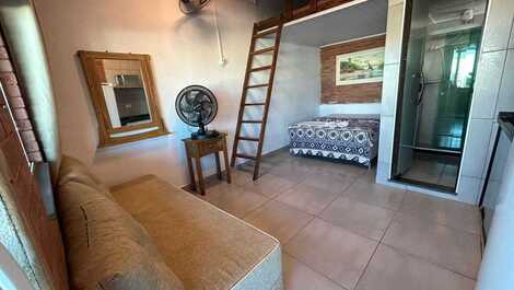 LOFT SOBRE LA ARENA FRENTE A PRAIA DO FORTE EN CABO FRIO
