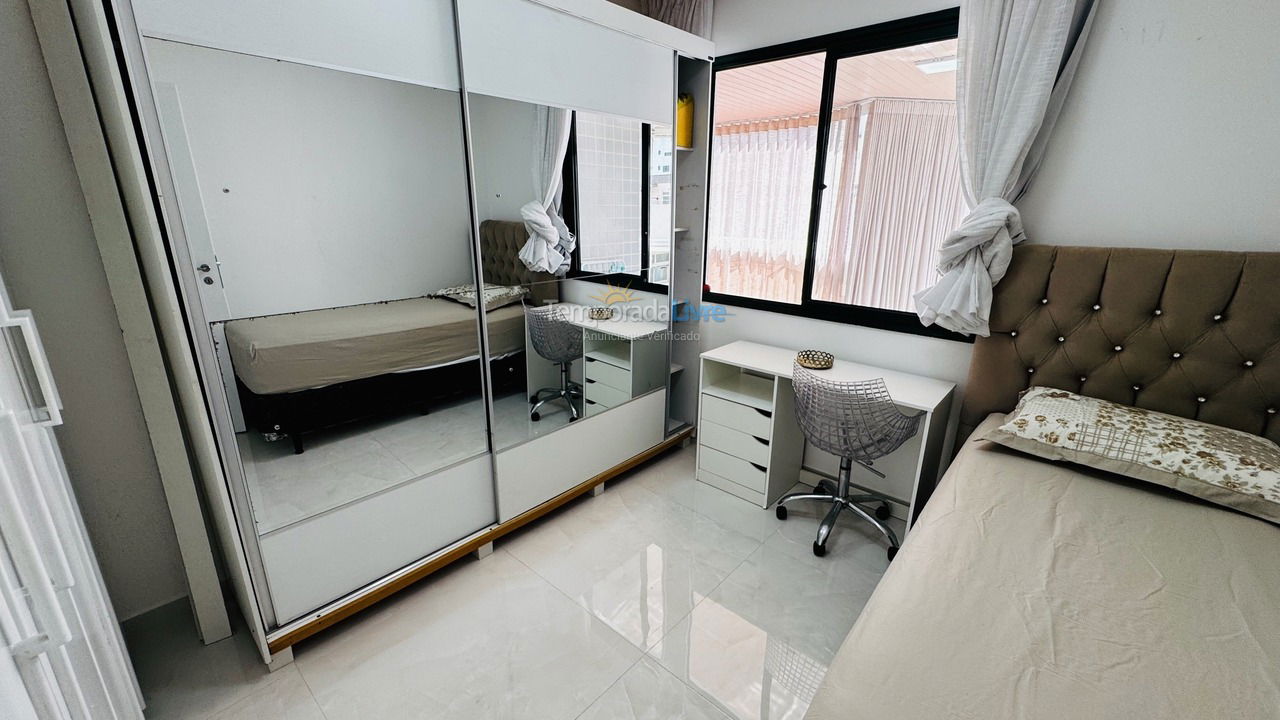 Apartment for vacation rental in Guarapari (Praia do Morro)
