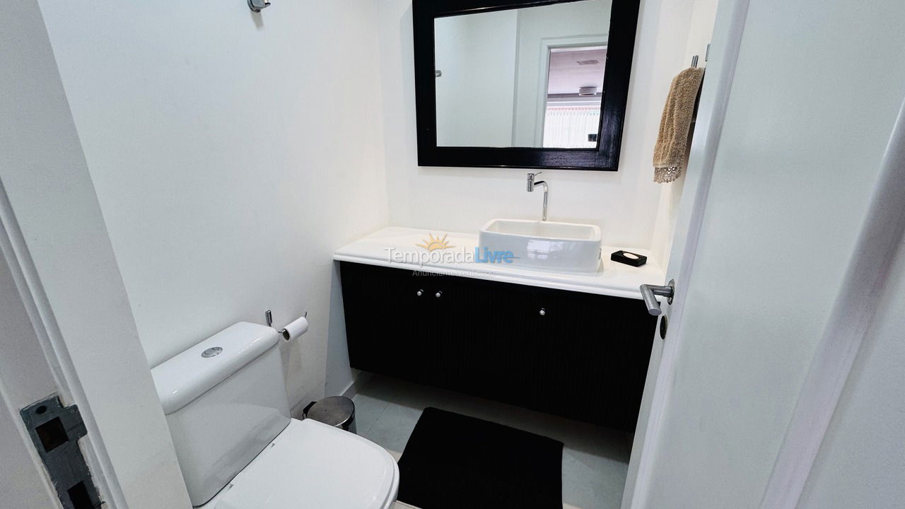 Apartment for vacation rental in Guarapari (Praia do Morro)