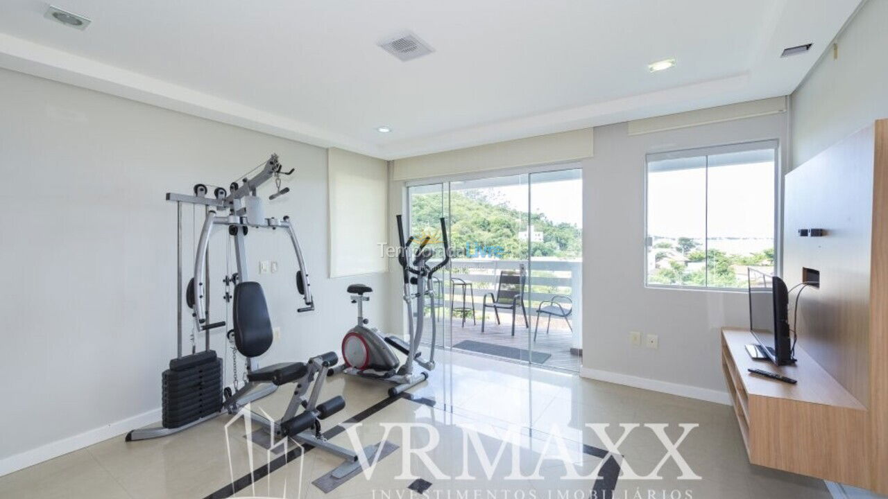 House for vacation rental in Bombinhas (Praia de Zimbros)