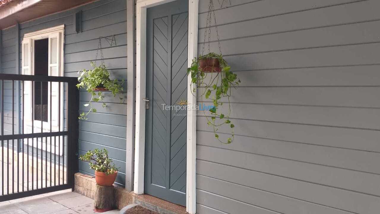 Casa para aluguel de temporada em Bertioga (Riviera de São Lourenço)