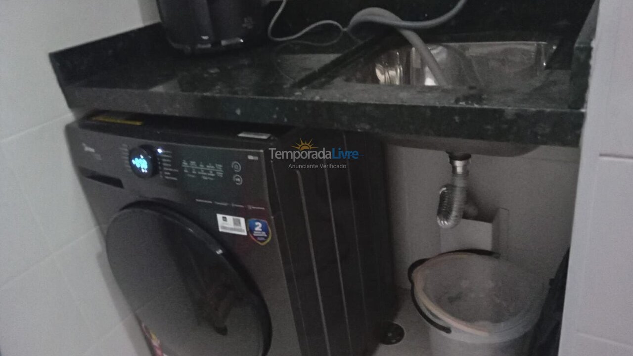 Apartamento para aluguel de temporada em Ubatuba (Praia das Toninhas)