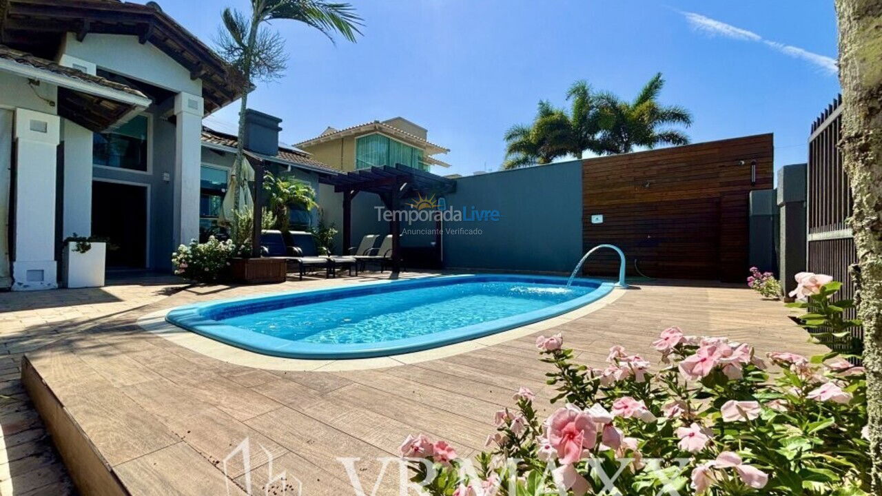 House for vacation rental in Bombinhas (Mariscal)