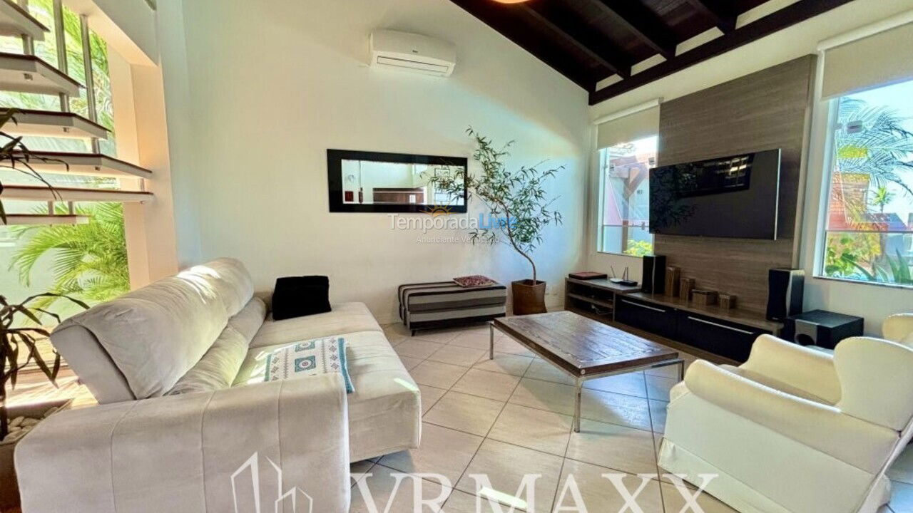 House for vacation rental in Bombinhas (Mariscal)