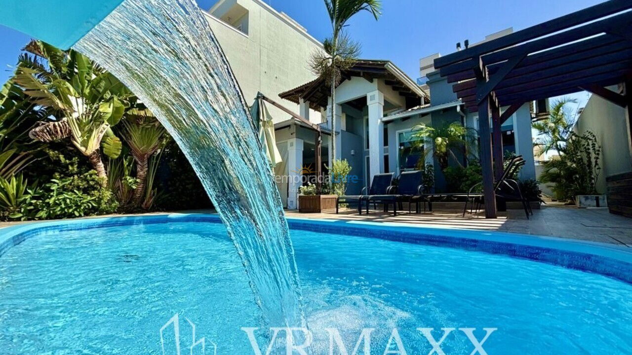 House for vacation rental in Bombinhas (Mariscal)