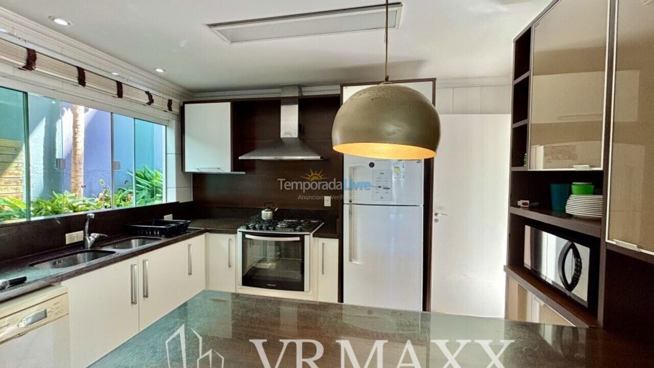 House for vacation rental in Bombinhas (Mariscal)