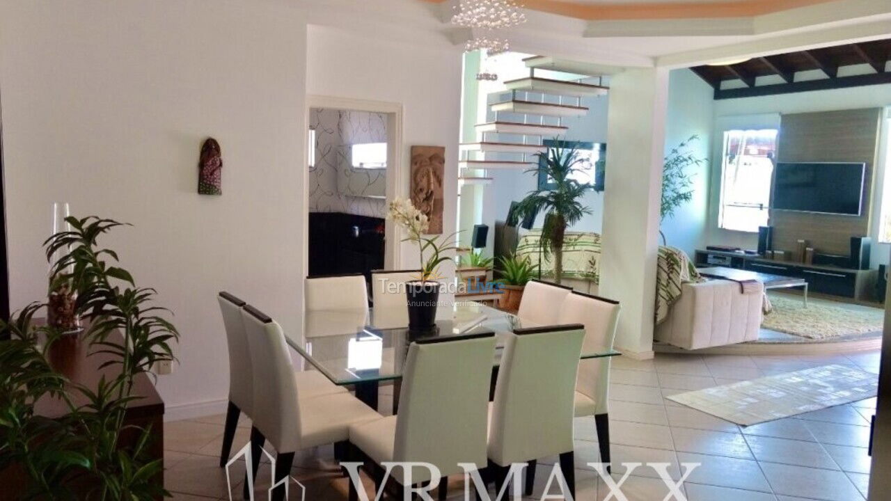 House for vacation rental in Bombinhas (Mariscal)