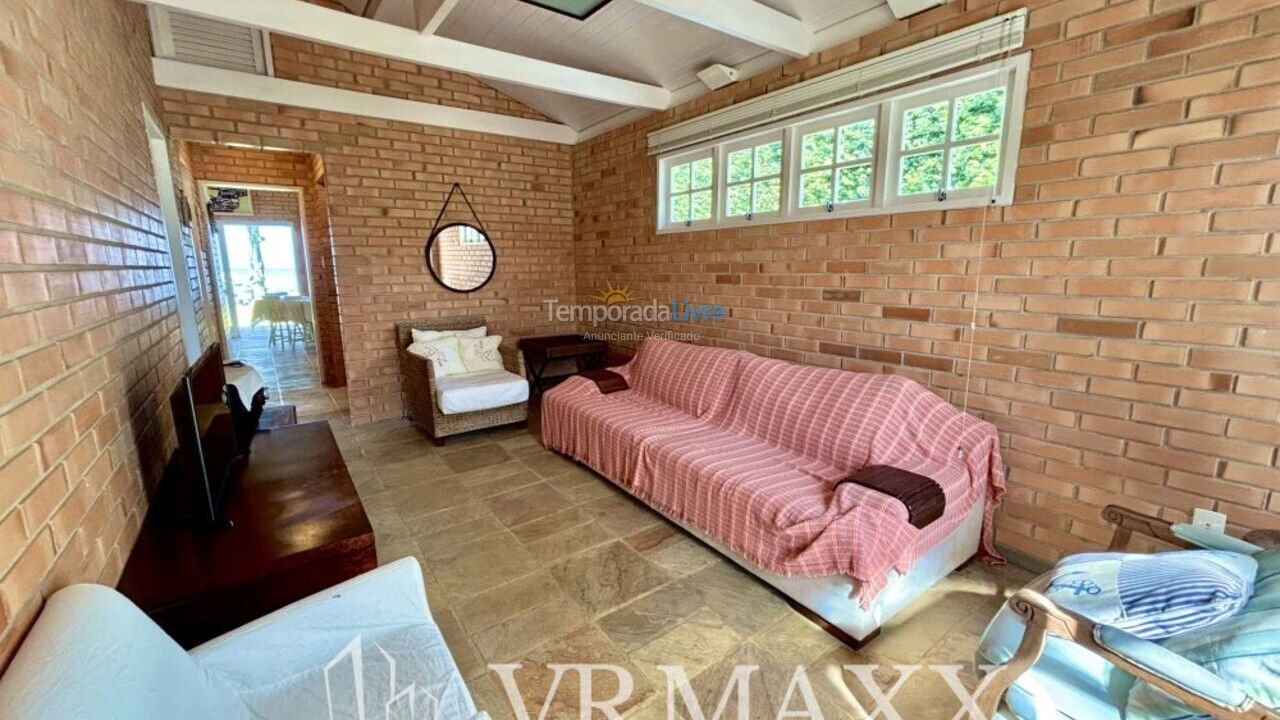 House for vacation rental in Bombinhas (Canto Grande)