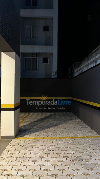 Apartment for vacation rental in Bombinhas (Praia de Bombas)