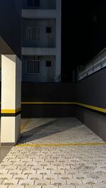 Vaga de garagem privativa dentro do predio