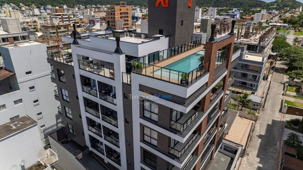 Apartment for vacation rental in Bombinhas (Praia de Bombas)