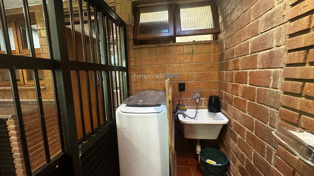 Casa para alquiler de vacaciones em Bertioga (Riviera de São Lourenço)
