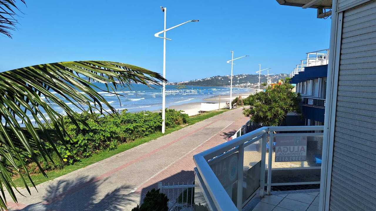 Casa para aluguel de temporada em Bombinhas (Praia de Bombas)