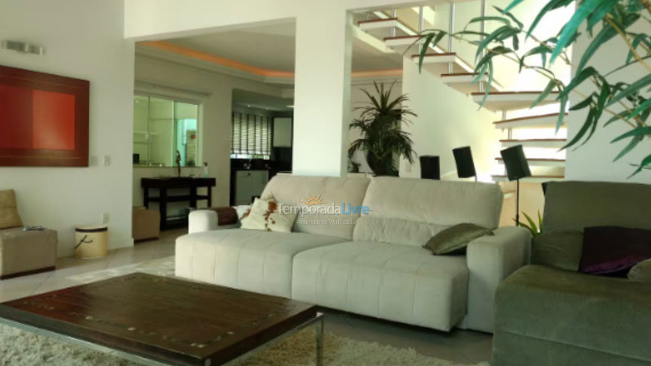 Casa para alquiler de vacaciones em Bombinhas (Canto Grande)