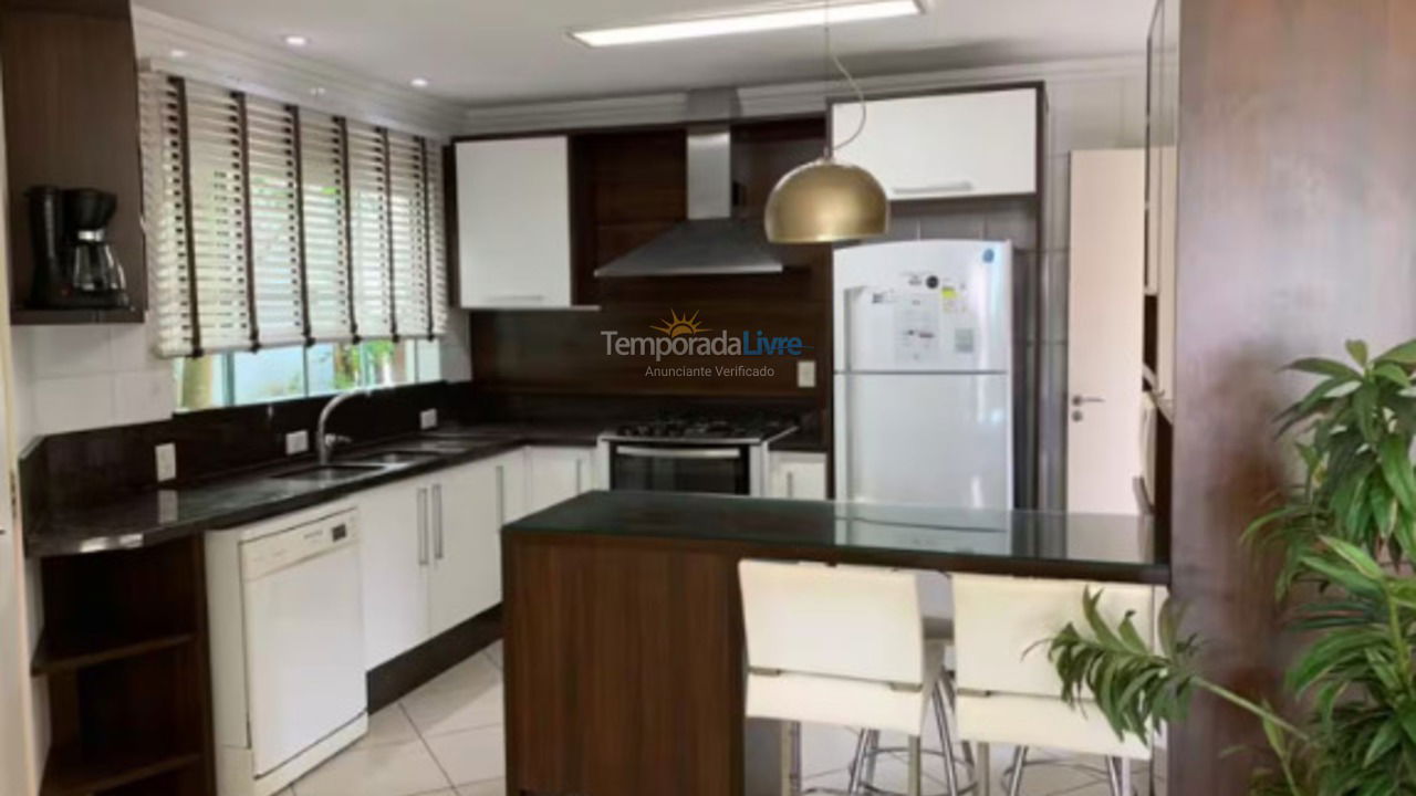 Casa para alquiler de vacaciones em Bombinhas (Canto Grande)