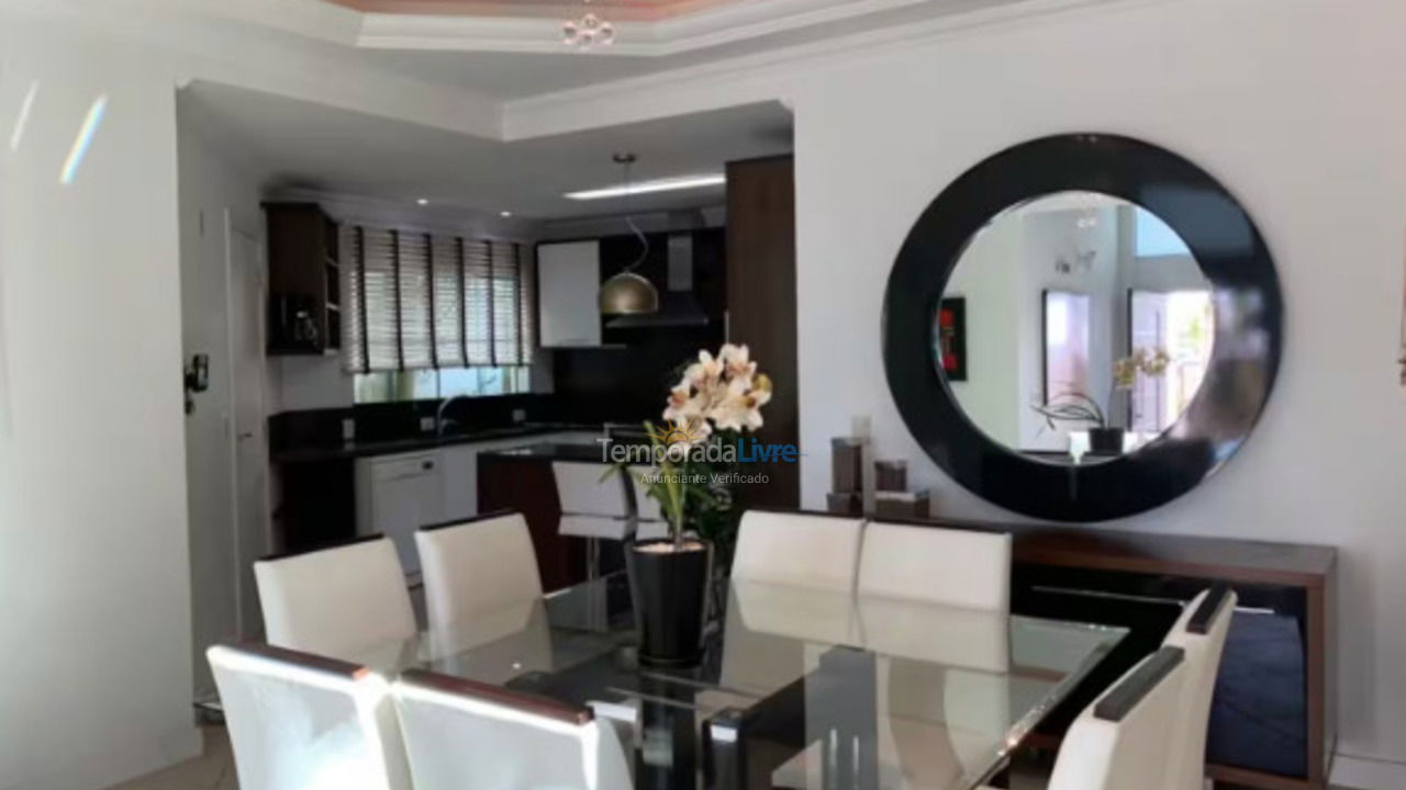Casa para alquiler de vacaciones em Bombinhas (Canto Grande)