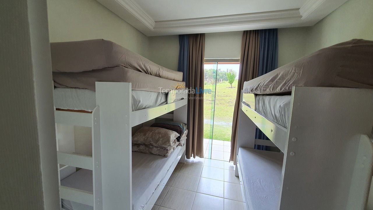 Ranch for vacation rental in Quatro Barras (Campininha)