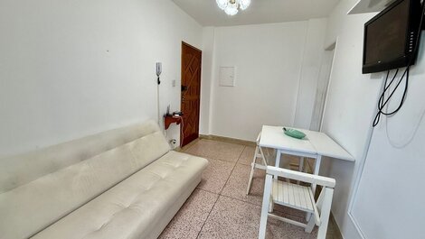 C002- Apto 1 dorm l Garagem | Prédio Frente ao Mar