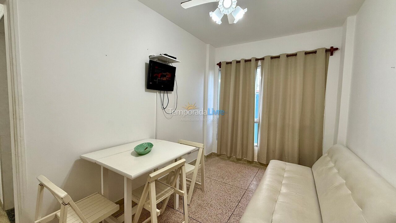 Apartamento para aluguel de temporada em Praia Grande (Praia do Caiçara)