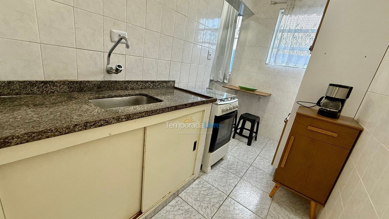 Apartamento para aluguel de temporada em Praia Grande (Praia do Caiçara)