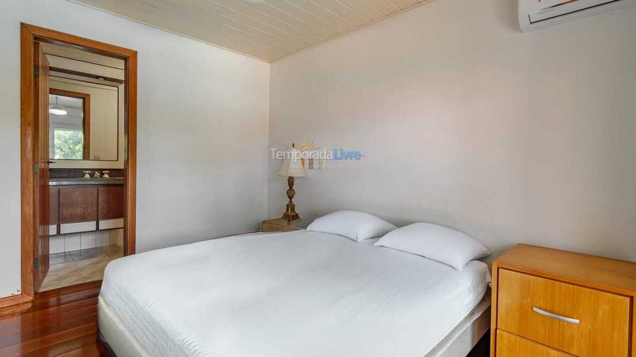 Casa para alquiler de vacaciones em Florianopolis (Jurerê Internacional)