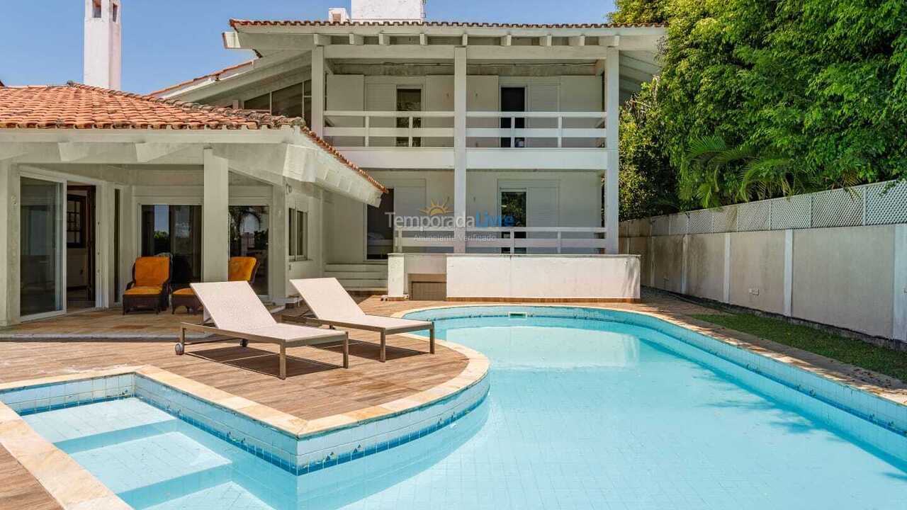 Casa para alquiler de vacaciones em Florianopolis (Jurerê Internacional)