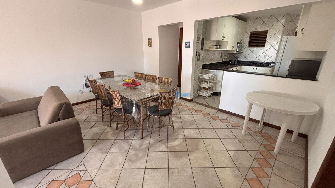 Apartamento para alquiler de vacaciones em Bombinhas (Praia de Bombas)