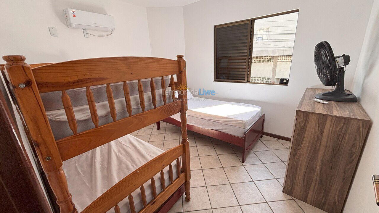 Apartamento para alquiler de vacaciones em Bombinhas (Praia de Bombas)