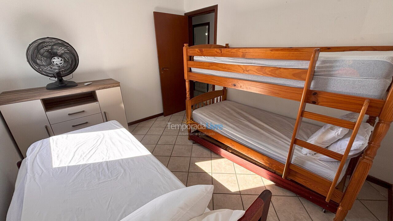 Apartamento para alquiler de vacaciones em Bombinhas (Praia de Bombas)