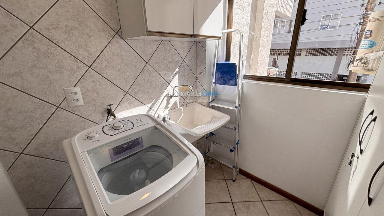 Apartamento para alquiler de vacaciones em Bombinhas (Praia de Bombas)