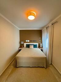 House in a condominium with 4 suites and heated pool