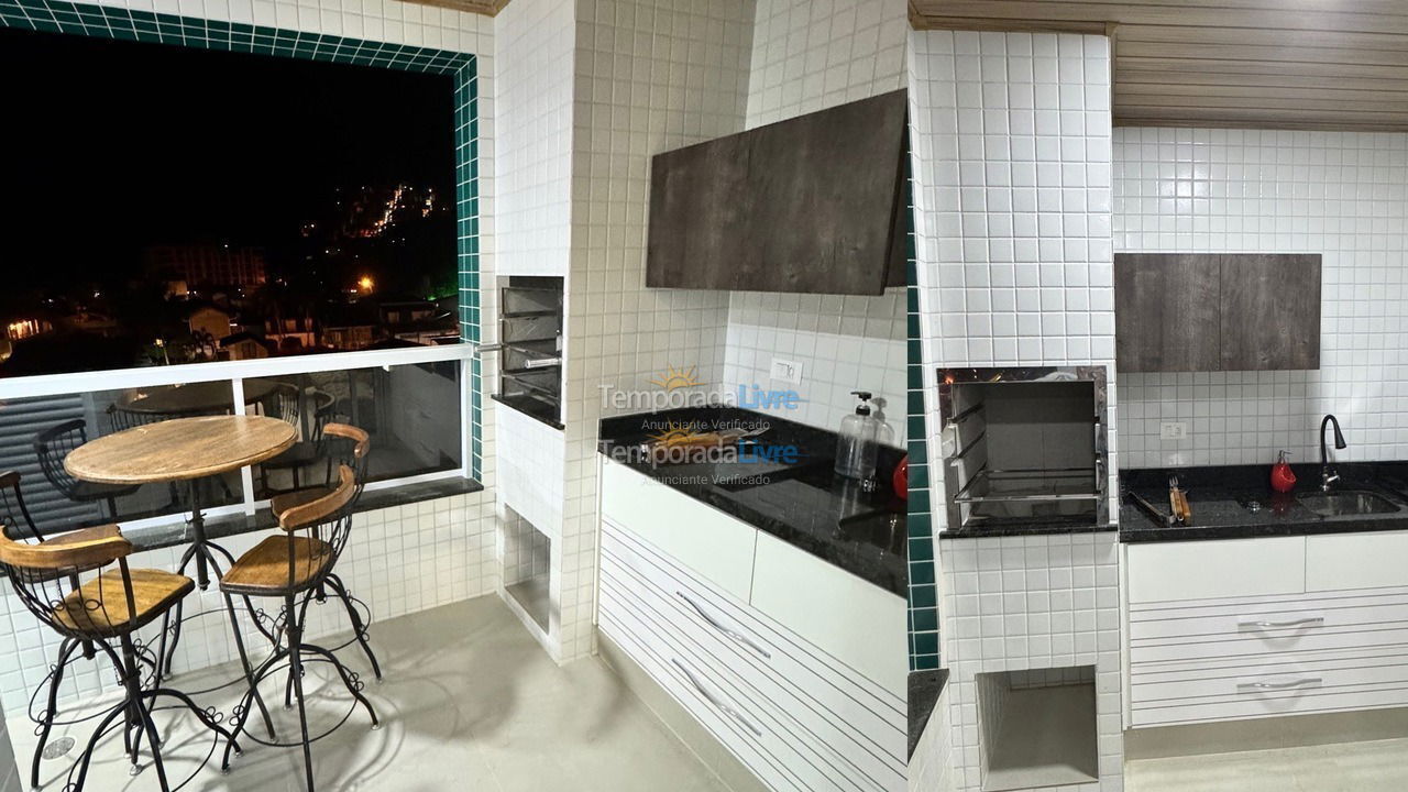 Apartment for vacation rental in Ubatuba (Praia das Toninhas)