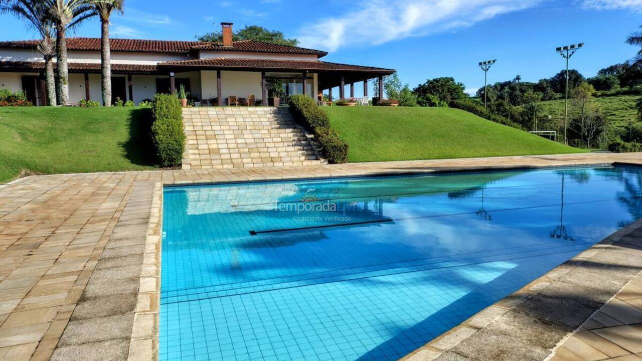 Chácara / sítio para aluguel de temporada em Espírito Santo do Pinhal (Residencial Recanto do Agreste)