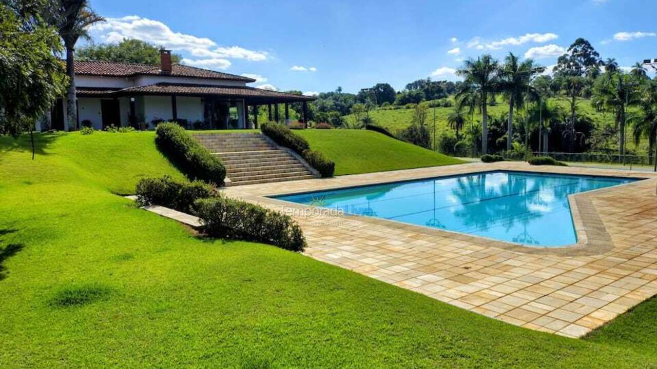 Chácara / sítio para aluguel de temporada em Espírito Santo do Pinhal (Residencial Recanto do Agreste)