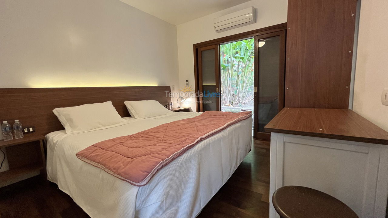 Casa para aluguel de temporada em São Sebastião (Camburi)