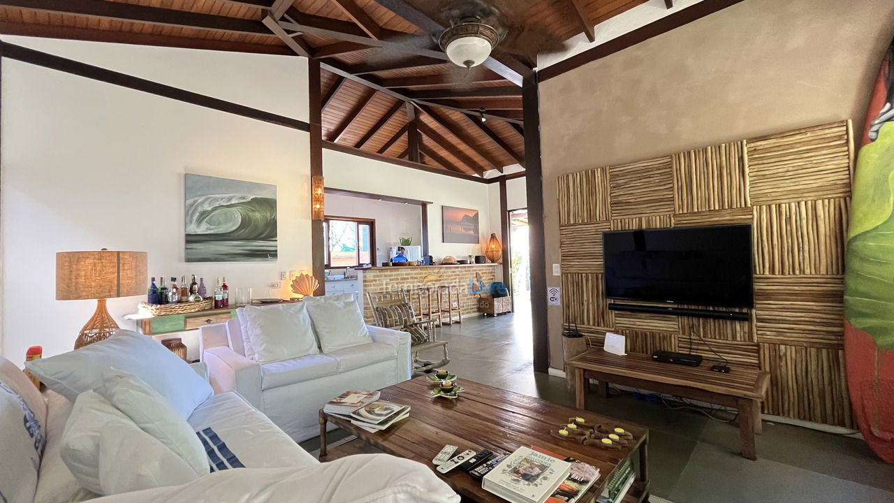 Casa para aluguel de temporada em São Sebastião (Camburi)