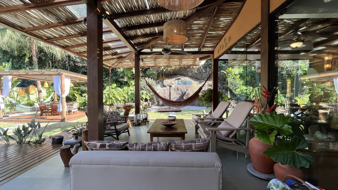 Casa para aluguel de temporada em São Sebastião (Camburi)