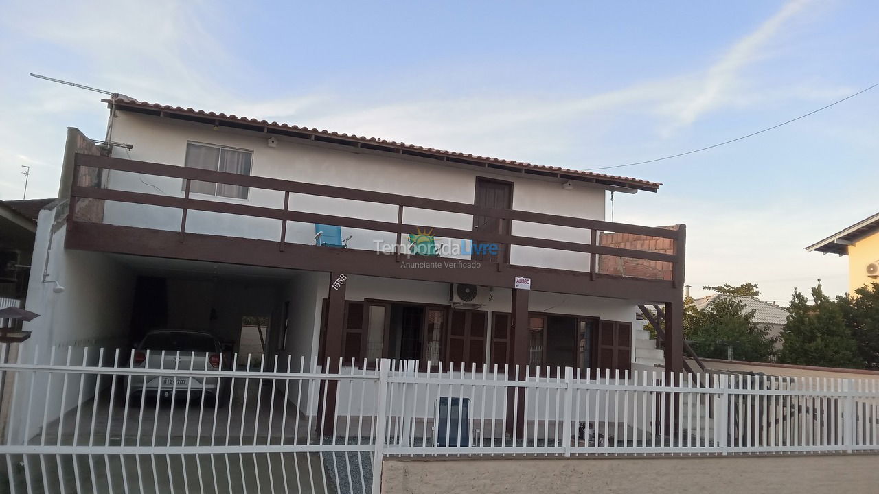 Casa para alquiler de vacaciones em São Francisco do Sul (Enseada)