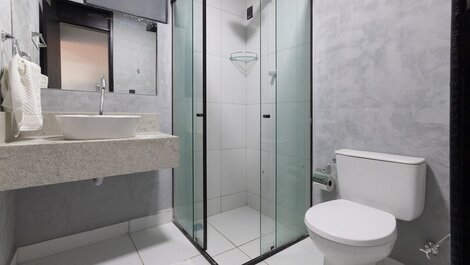 City Studios Three Bedroom Duplex by Carpediem
