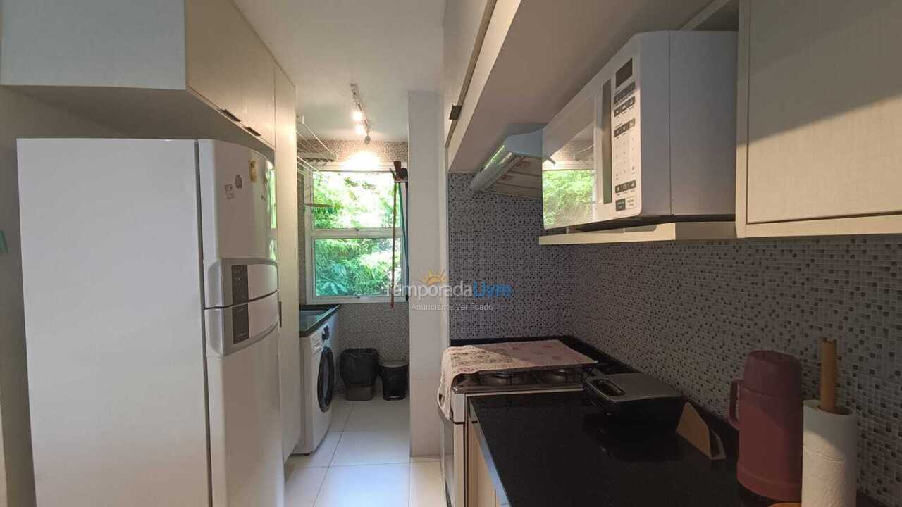Apartamento para aluguel de temporada em São Sebastião (Camburizinho)