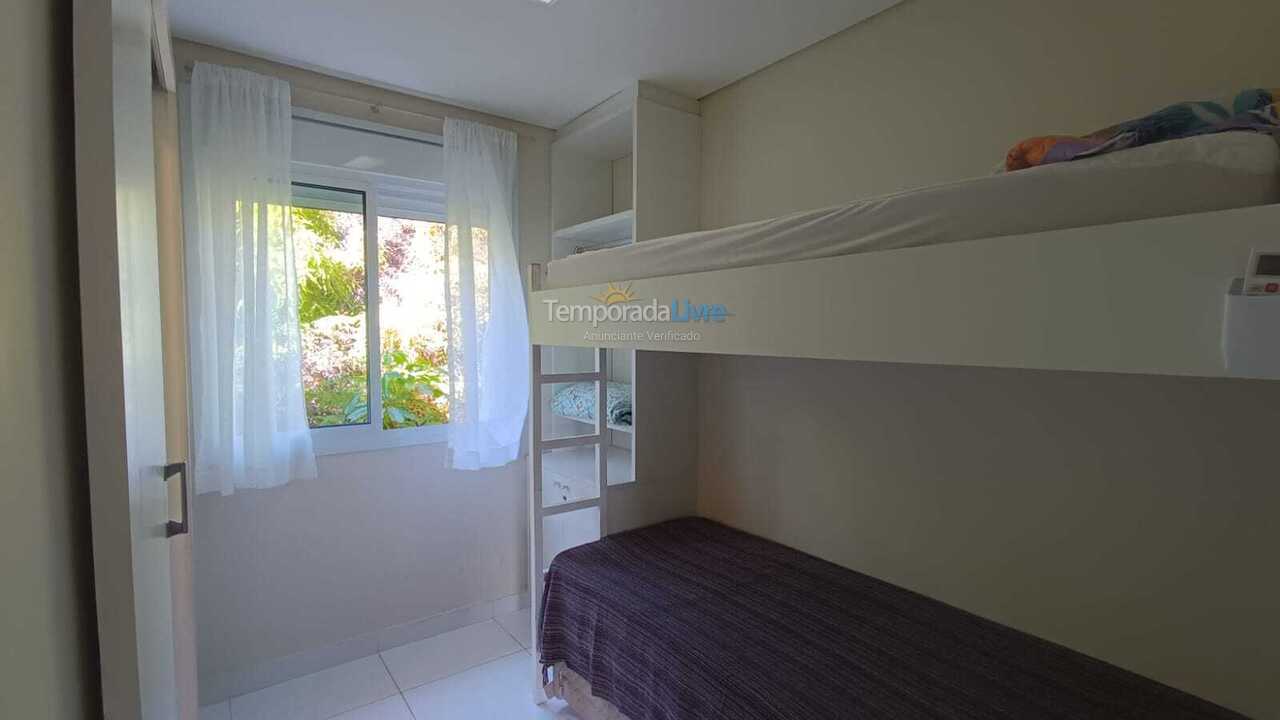 Apartamento para aluguel de temporada em São Sebastião (Camburizinho)