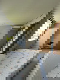 5-suite house in the Paraiso condominium near the beach